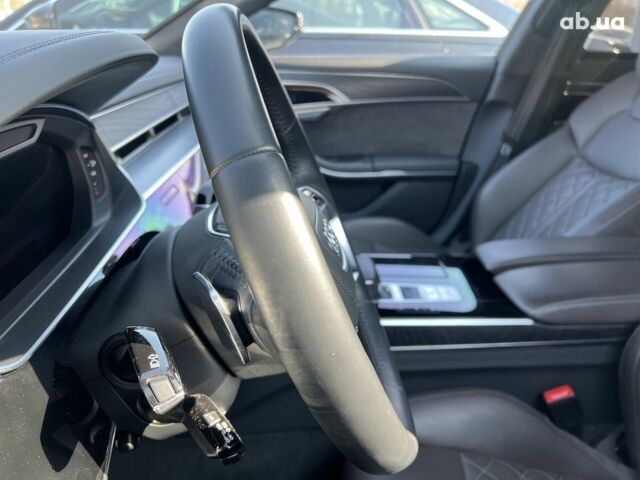 Ауді A8, об'ємом двигуна 3 л та пробігом 36 тис. км за 75859 $, фото 20 на Automoto.ua