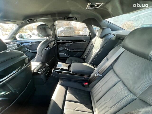 Ауди А8, объемом двигателя 3 л и пробегом 24 тыс. км за 83118 $, фото 22 на Automoto.ua