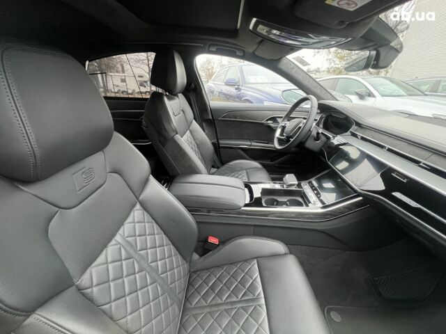 Ауді A8, об'ємом двигуна 3.96 л та пробігом 24 тис. км за 100855 $, фото 31 на Automoto.ua