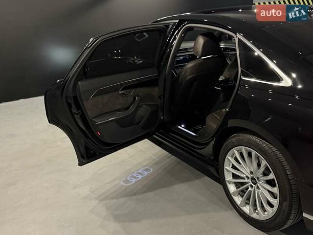 Ауди А8, объемом двигателя 2.97 л и пробегом 55 тыс. км за 62000 $, фото 23 на Automoto.ua