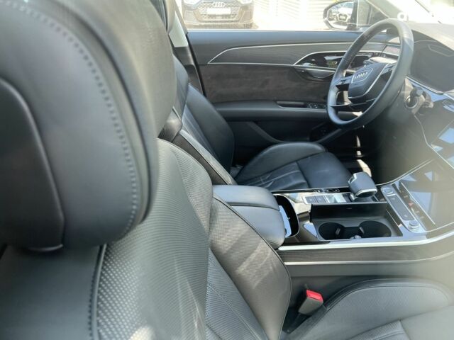 Ауді A8, об'ємом двигуна 3 л та пробігом 16 тис. км за 89009 $, фото 12 на Automoto.ua
