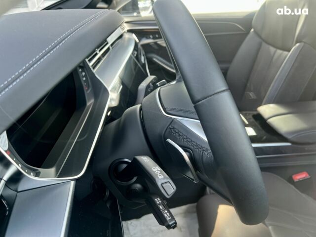 Ауди А8, объемом двигателя 3 л и пробегом 8 тыс. км за 102811 $, фото 12 на Automoto.ua