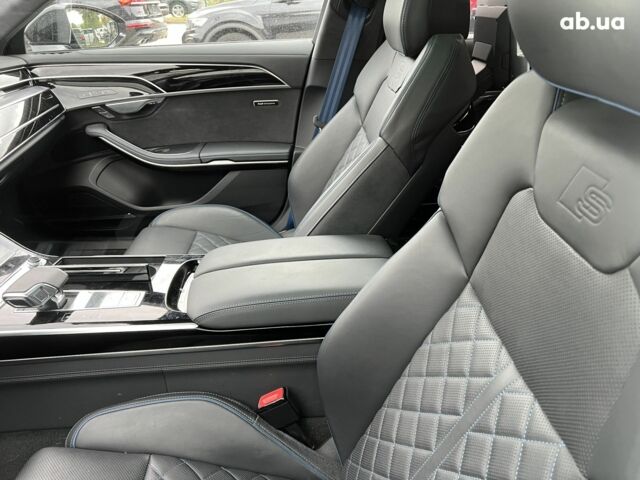 Ауді A8, об'ємом двигуна 3 л та пробігом 20 тис. км за 108463 $, фото 27 на Automoto.ua