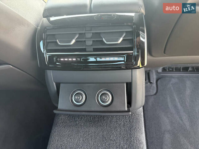 Ауди А8, объемом двигателя 3 л и пробегом 92 тыс. км за 98000 $, фото 33 на Automoto.ua
