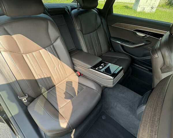 Ауди А8, объемом двигателя 3 л и пробегом 92 тыс. км за 98000 $, фото 29 на Automoto.ua