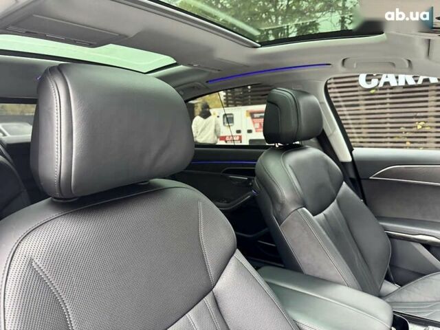 Ауди А8, объемом двигателя 0 л и пробегом 54 тыс. км за 69900 $, фото 25 на Automoto.ua