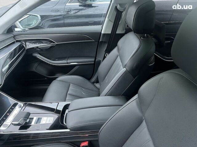 Ауди А8, объемом двигателя 3 л и пробегом 1 тыс. км за 122156 $, фото 17 на Automoto.ua
