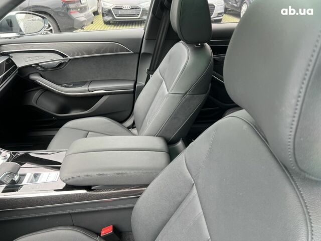 Ауди А8, объемом двигателя 3 л и пробегом 13 тыс. км за 94986 $, фото 5 на Automoto.ua