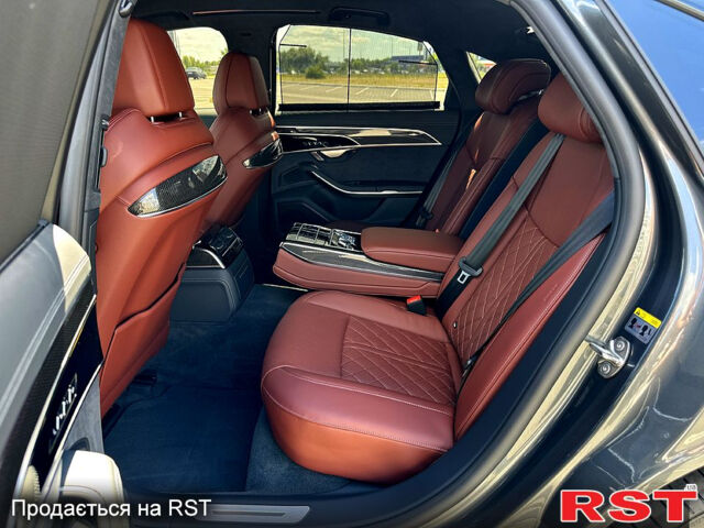 Ауди А8, объемом двигателя 3 л и пробегом 1000 тыс. км за 125060 $, фото 11 на Automoto.ua