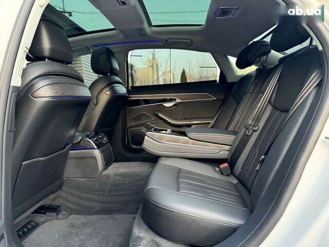 Ауди А8, объемом двигателя 4 л и пробегом 6 тыс. км за 74900 $, фото 28 на Automoto.ua