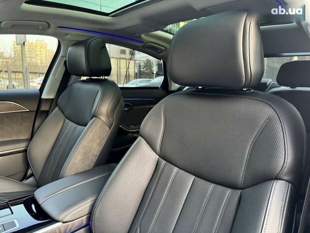 Ауди А8, объемом двигателя 4 л и пробегом 6 тыс. км за 74900 $, фото 27 на Automoto.ua