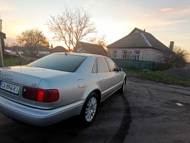 Серый Ауди А8, объемом двигателя 4.2 л и пробегом 222 тыс. км за 3600 $, фото 3 на Automoto.ua