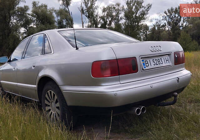 Серый Ауди А8, объемом двигателя 4.17 л и пробегом 300 тыс. км за 3500 $, фото 1 на Automoto.ua