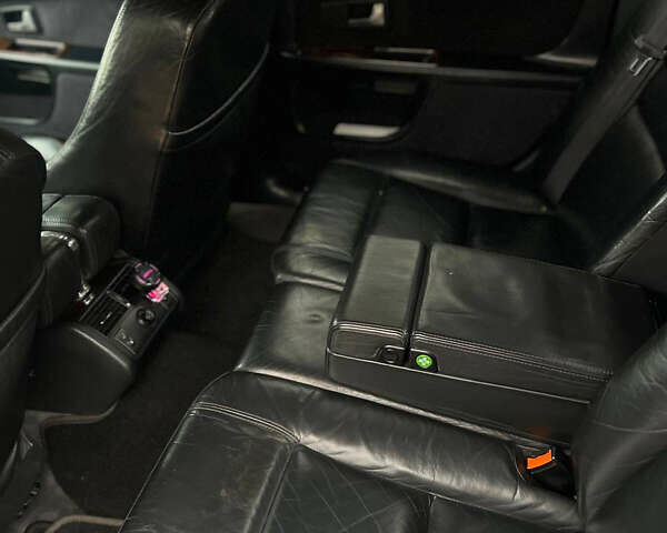 Серый Ауди А8, объемом двигателя 4.17 л и пробегом 500 тыс. км за 4900 $, фото 15 на Automoto.ua