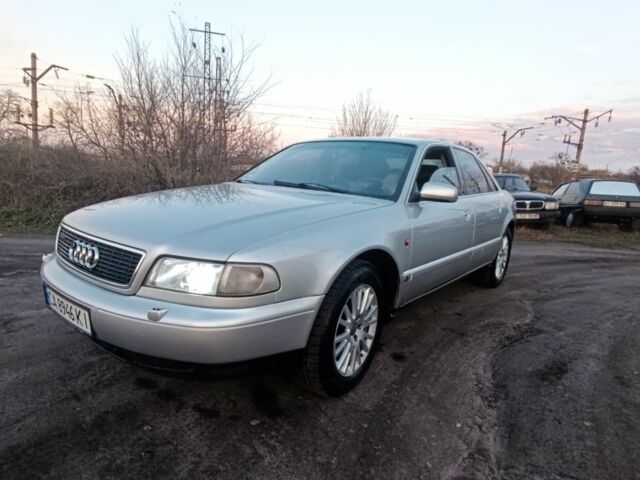 Серый Ауди А8, объемом двигателя 4.2 л и пробегом 222 тыс. км за 3600 $, фото 1 на Automoto.ua