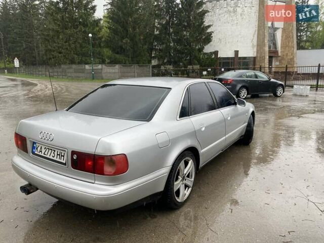 Серый Ауди А8, объемом двигателя 4.2 л и пробегом 400 тыс. км за 5500 $, фото 2 на Automoto.ua
