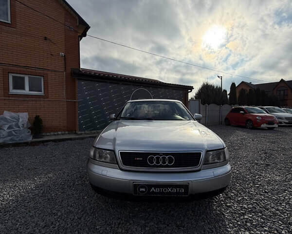 Серый Ауди А8, объемом двигателя 4.17 л и пробегом 400 тыс. км за 4200 $, фото 1 на Automoto.ua