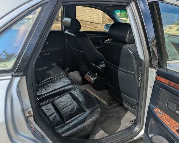 Сірий Ауді A8, об'ємом двигуна 4.2 л та пробігом 400 тис. км за 5500 $, фото 4 на Automoto.ua