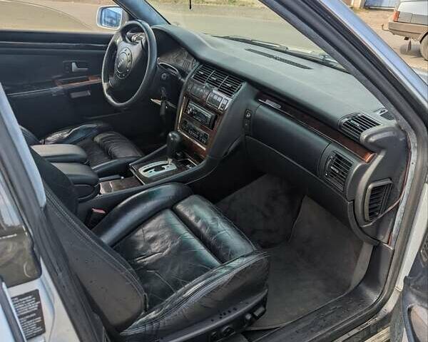 Сірий Ауді A8, об'ємом двигуна 4.2 л та пробігом 400 тис. км за 5500 $, фото 2 на Automoto.ua