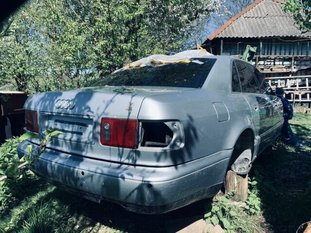 Серый Ауди А8, объемом двигателя 0 л и пробегом 3 тыс. км за 550 $, фото 1 на Automoto.ua