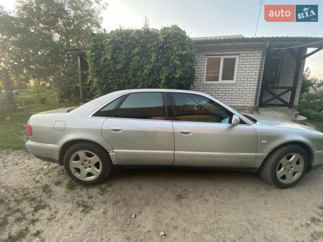 Сірий Ауді A8, об'ємом двигуна 2.5 л та пробігом 240 тис. км за 6300 $, фото 3 на Automoto.ua