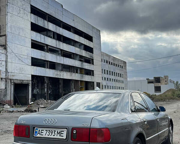 Сірий Ауді A8, об'ємом двигуна 3.7 л та пробігом 450 тис. км за 4000 $, фото 7 на Automoto.ua