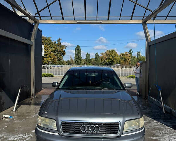 Сірий Ауді A8, об'ємом двигуна 3.7 л та пробігом 450 тис. км за 4000 $, фото 5 на Automoto.ua