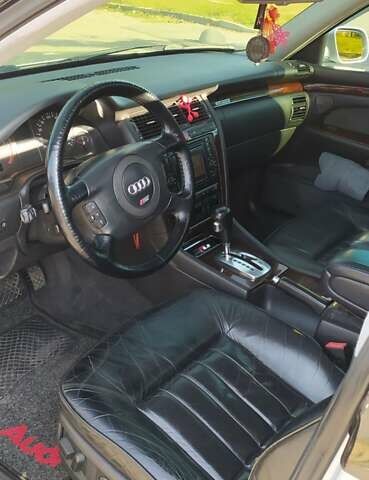 Сірий Ауді A8, об'ємом двигуна 4.2 л та пробігом 245 тис. км за 9500 $, фото 20 на Automoto.ua