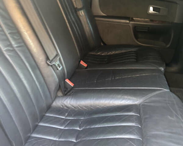 Сірий Ауді A8, об'ємом двигуна 2.5 л та пробігом 240 тис. км за 6300 $, фото 19 на Automoto.ua