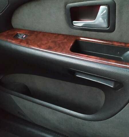 Сірий Ауді A8, об'ємом двигуна 4.2 л та пробігом 245 тис. км за 9500 $, фото 71 на Automoto.ua