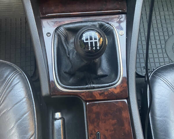 Сірий Ауді A8, об'ємом двигуна 2.5 л та пробігом 240 тис. км за 6300 $, фото 17 на Automoto.ua