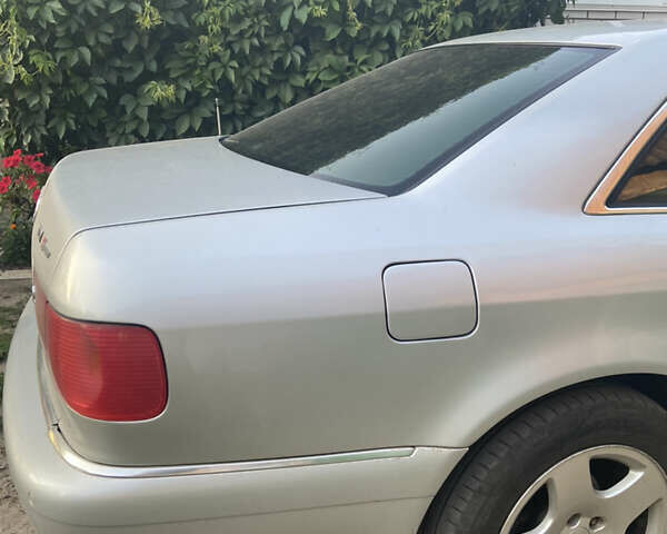 Сірий Ауді A8, об'ємом двигуна 2.5 л та пробігом 240 тис. км за 6300 $, фото 4 на Automoto.ua
