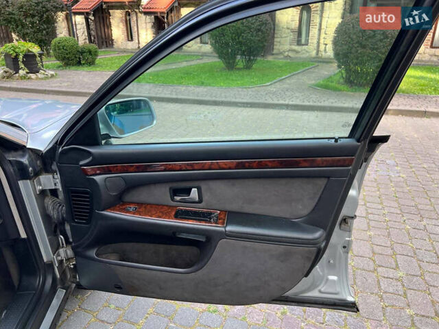 Сірий Ауді A8, об'ємом двигуна 2.5 л та пробігом 280 тис. км за 3550 $, фото 17 на Automoto.ua