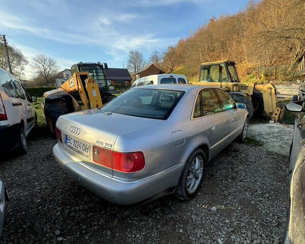 Ауди А8 2001 в Старом Самборе на Automoto.ua Серый Ауди А8, объемом двигателя 2.5 л и пробегом 280 тыс. км за 2950 $, фото 3 на Automoto.ua