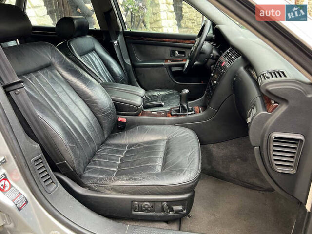Сірий Ауді A8, об'ємом двигуна 2.5 л та пробігом 280 тис. км за 3550 $, фото 12 на Automoto.ua