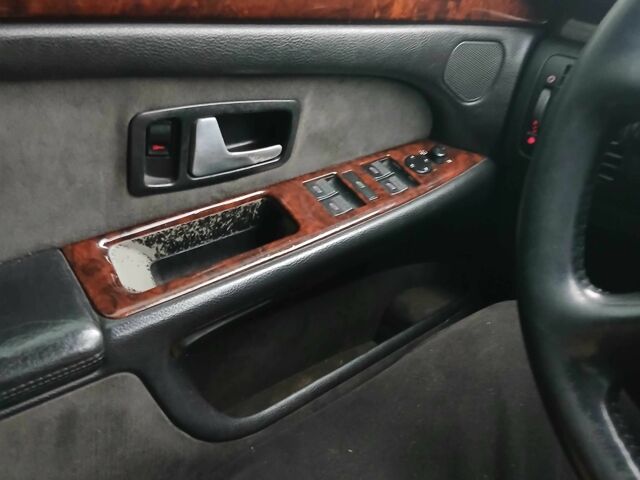 Сірий Ауді A8, об'ємом двигуна 2.5 л та пробігом 368 тис. км за 4500 $, фото 4 на Automoto.ua