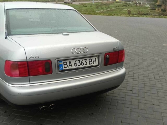 Серый Ауди А8, объемом двигателя 6 л и пробегом 281 тыс. км за 426 $, фото 15 на Automoto.ua