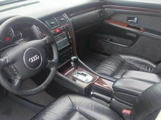 Серый Ауди А8, объемом двигателя 6 л и пробегом 281 тыс. км за 426 $, фото 13 на Automoto.ua