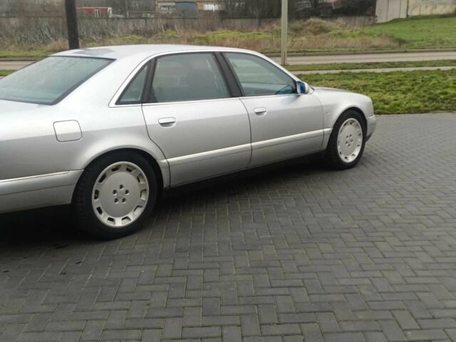 Серый Ауди А8, объемом двигателя 6 л и пробегом 281 тыс. км за 426 $, фото 3 на Automoto.ua