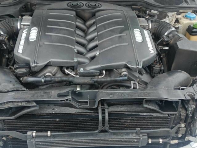 Серый Ауди А8, объемом двигателя 6 л и пробегом 281 тыс. км за 426 $, фото 8 на Automoto.ua