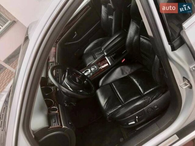 Серый Ауди А8, объемом двигателя 3.9 л и пробегом 396 тыс. км за 7600 $, фото 18 на Automoto.ua