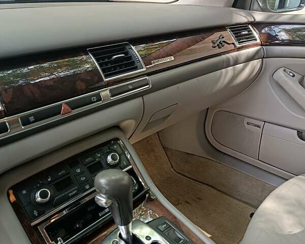 Сірий Ауді A8, об'ємом двигуна 3.94 л та пробігом 438 тис. км за 7000 $, фото 8 на Automoto.ua