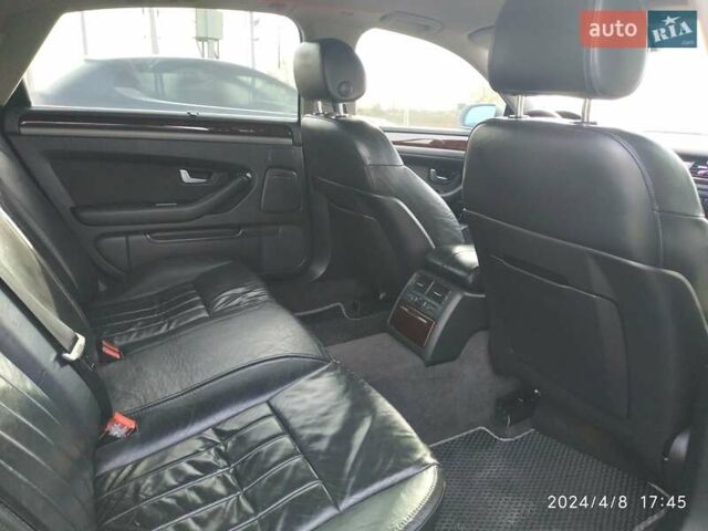 Серый Ауди А8, объемом двигателя 0 л и пробегом 400 тыс. км за 9000 $, фото 43 на Automoto.ua