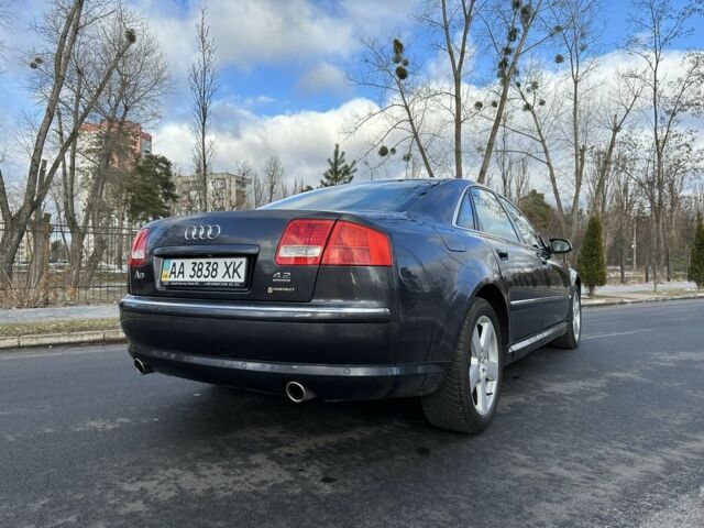 Сірий Ауді A8, об'ємом двигуна 4.2 л та пробігом 190 тис. км за 8400 $, фото 5 на Automoto.ua
