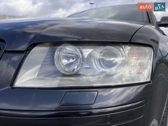 Серый Ауди А8, объемом двигателя 2.97 л и пробегом 325 тыс. км за 7500 $, фото 5 на Automoto.ua