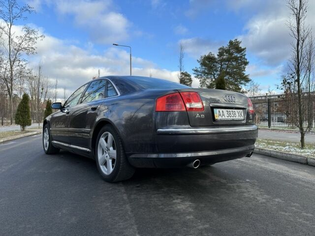 Сірий Ауді A8, об'ємом двигуна 4.2 л та пробігом 190 тис. км за 8400 $, фото 7 на Automoto.ua