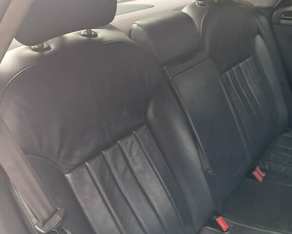 Сірий Ауді A8, об'ємом двигуна 2.98 л та пробігом 300 тис. км за 6700 $, фото 17 на Automoto.ua