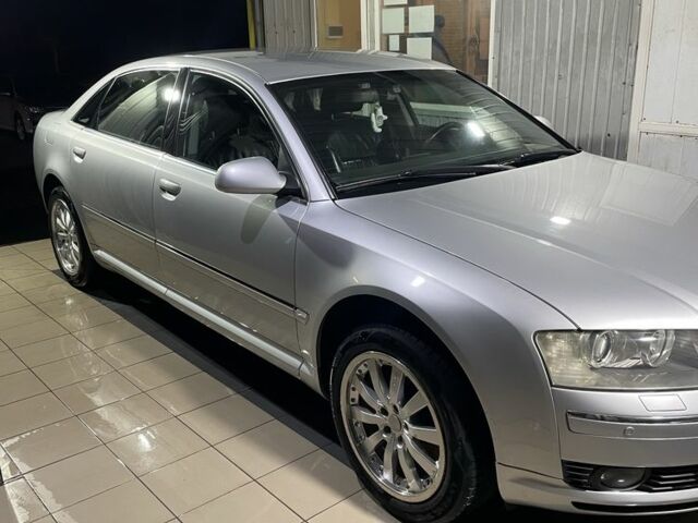 Серый Ауди А8, объемом двигателя 3 л и пробегом 334 тыс. км за 3500 $, фото 1 на Automoto.ua