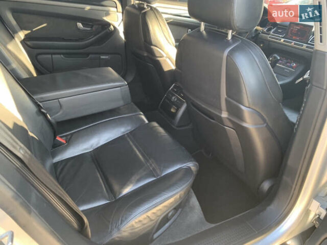 Сірий Ауді A8, об'ємом двигуна 3 л та пробігом 272 тис. км за 10800 $, фото 11 на Automoto.ua