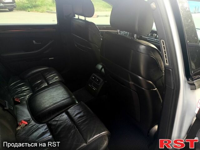 Сірий Ауді A8, об'ємом двигуна 3 л та пробігом 287 тис. км за 6000 $, фото 2 на Automoto.ua